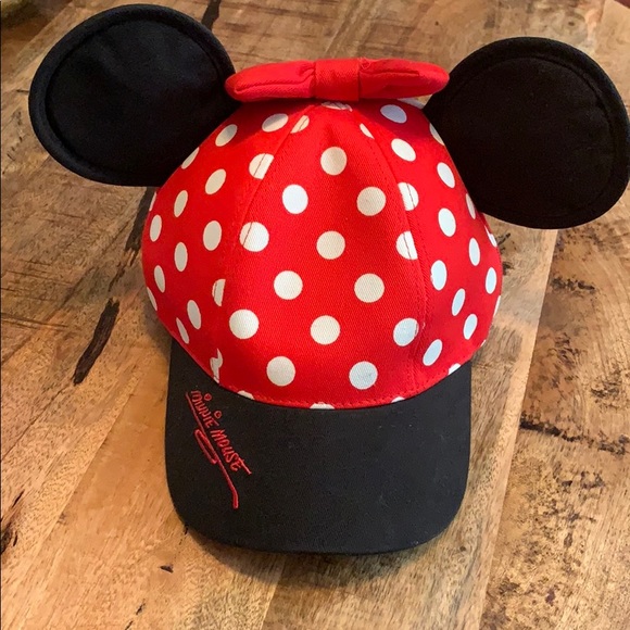 Disney Minnie SnapBack - Picture 1 of 3